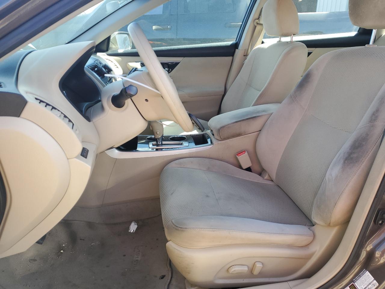 2014 Nissan Altima - Image 7
