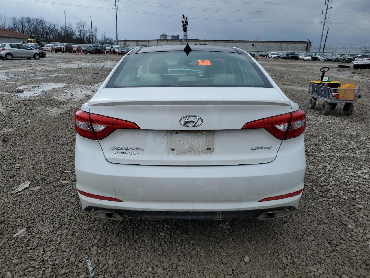 2015 Hyundai Sonata - Image 6