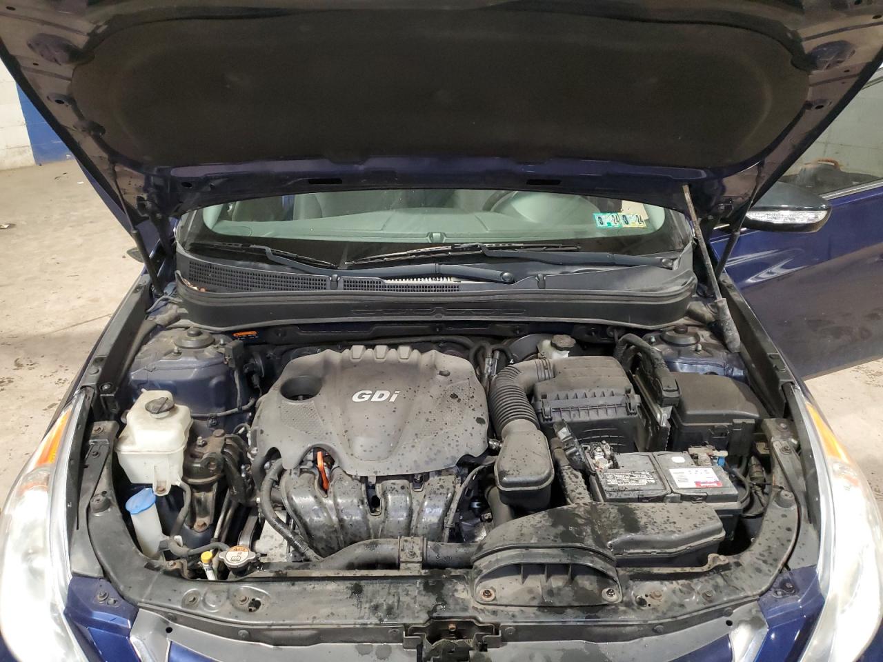 2014 Hyundai Sonata - Image 11