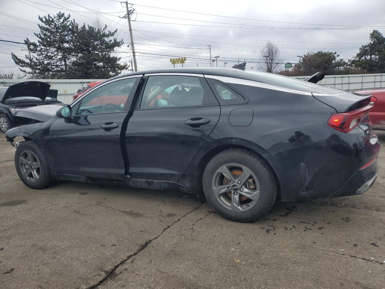 2023 Kia K5 - Image 2
