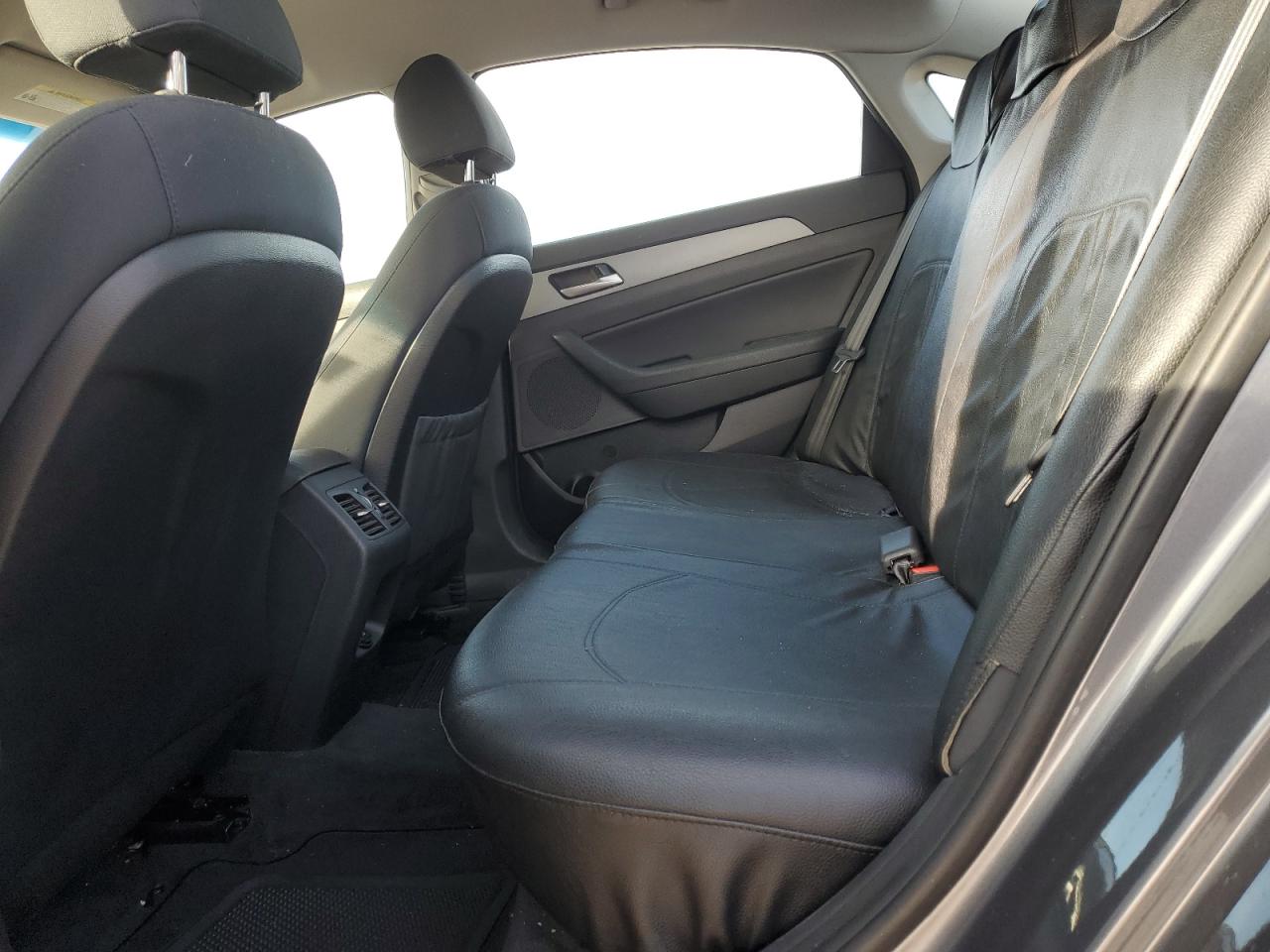 2019 Hyundai Sonata - Image 10