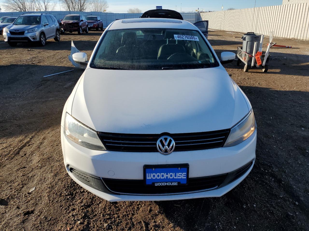 2014 Volkswagen Jetta - Image 5