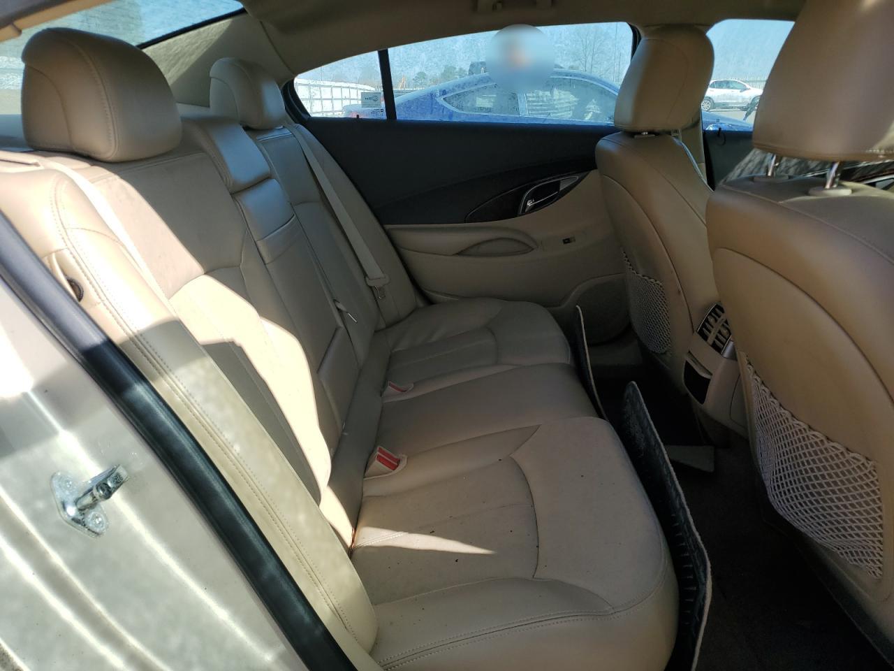 2011 Buick LaCrosse - Image 10