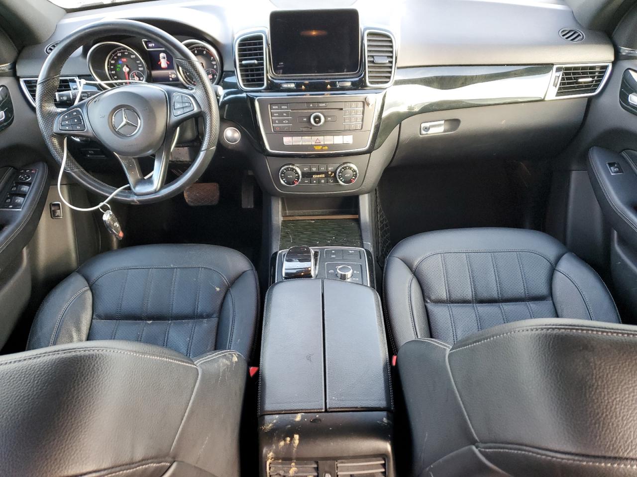 2018 Mercedes-Benz GLE - Image 8