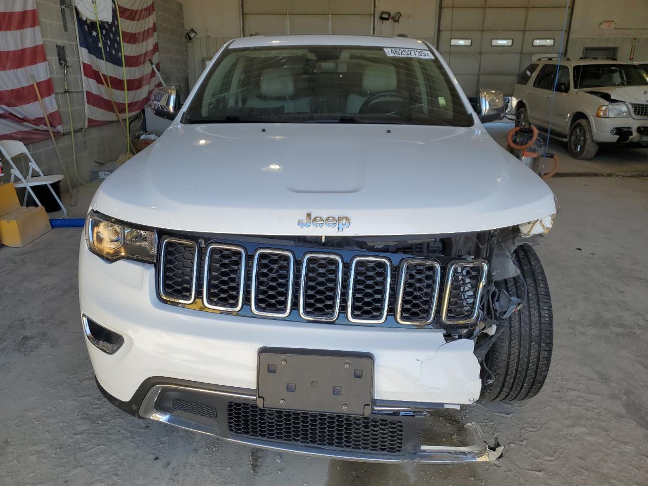 2020 Jeep Grand Cherokee - Image 5