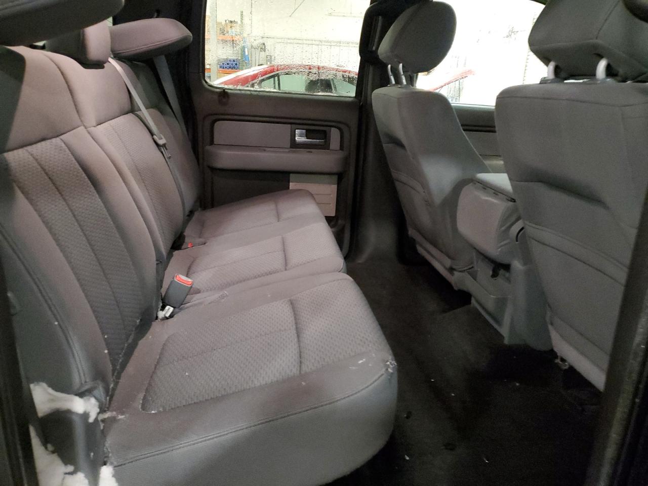 2013 Ford F-150 - Image 11