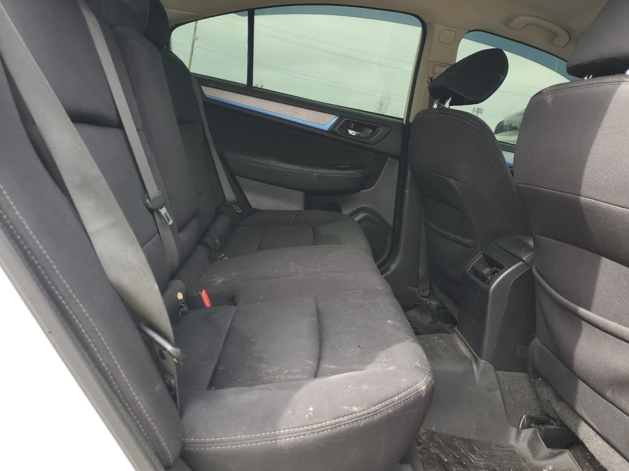 2016 Subaru Legacy - Image 10