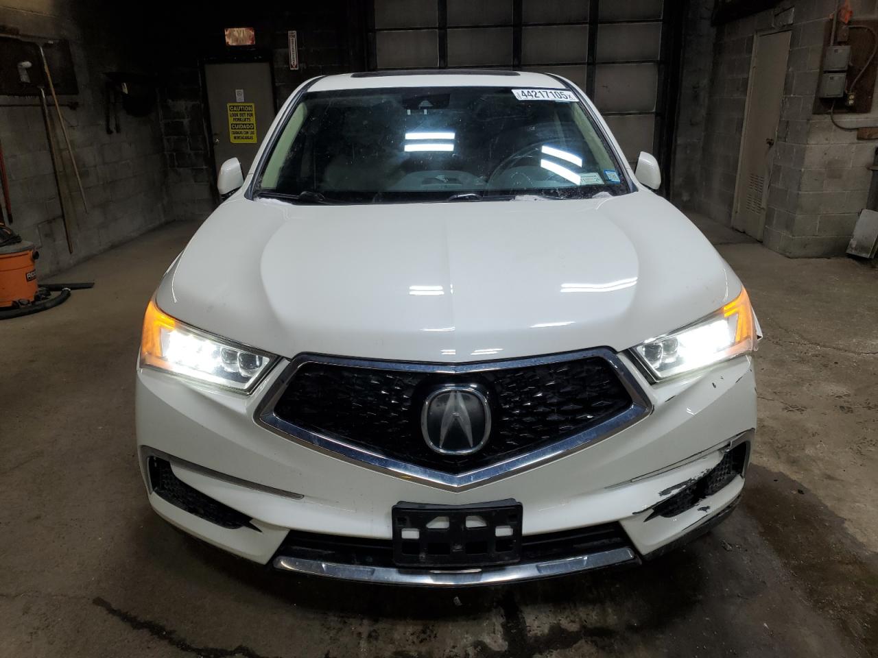 2017 Acura MDX - Image 5