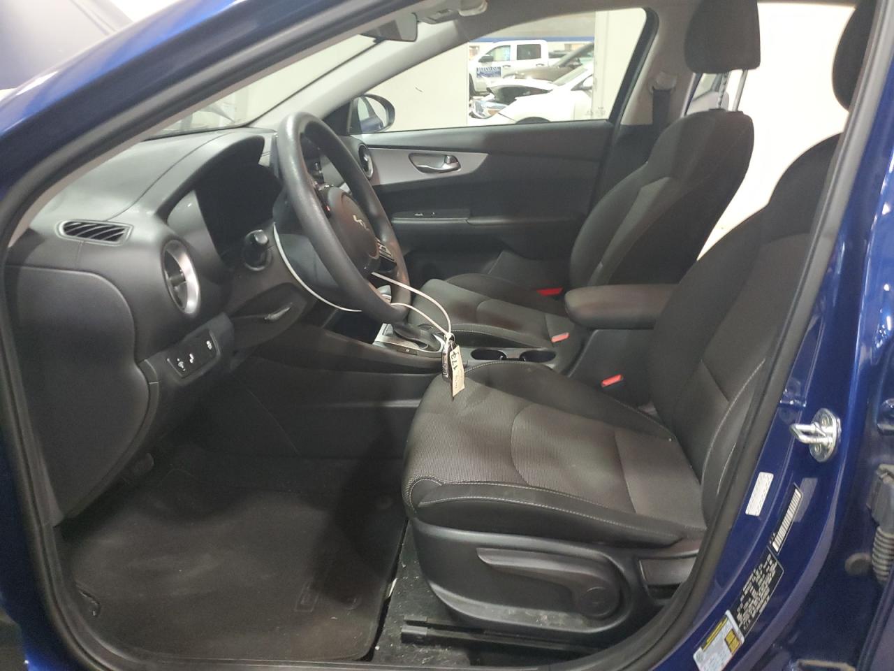 2022 Kia Forte - Image 7
