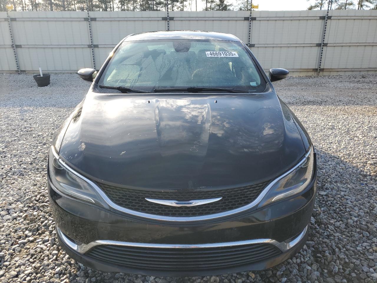 2016 Chrysler 200 - Image 5