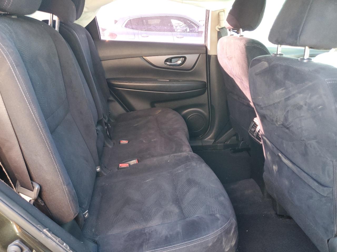 2016 Nissan Rogue - Image 11
