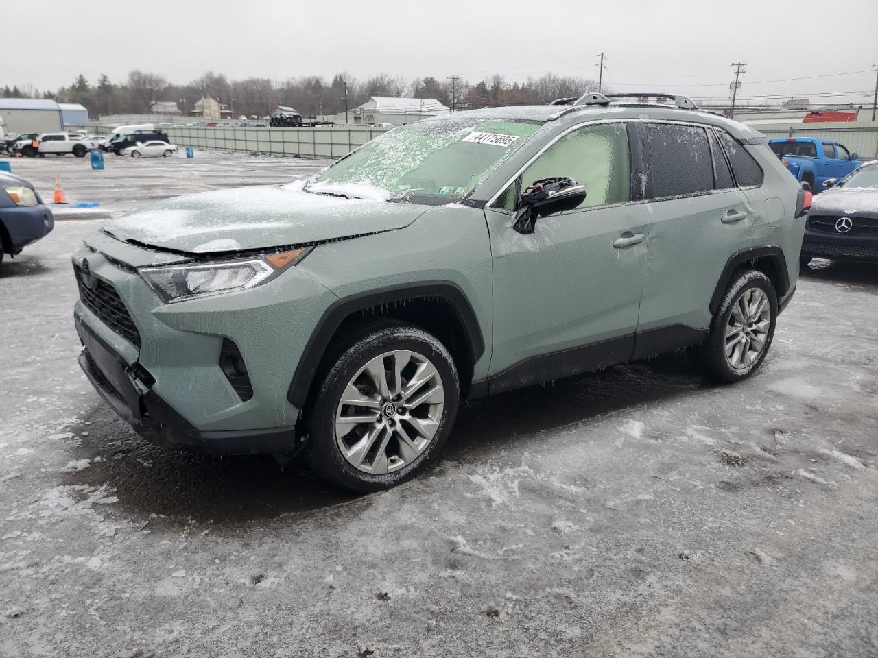2021 Toyota RAV 4 - Image 1