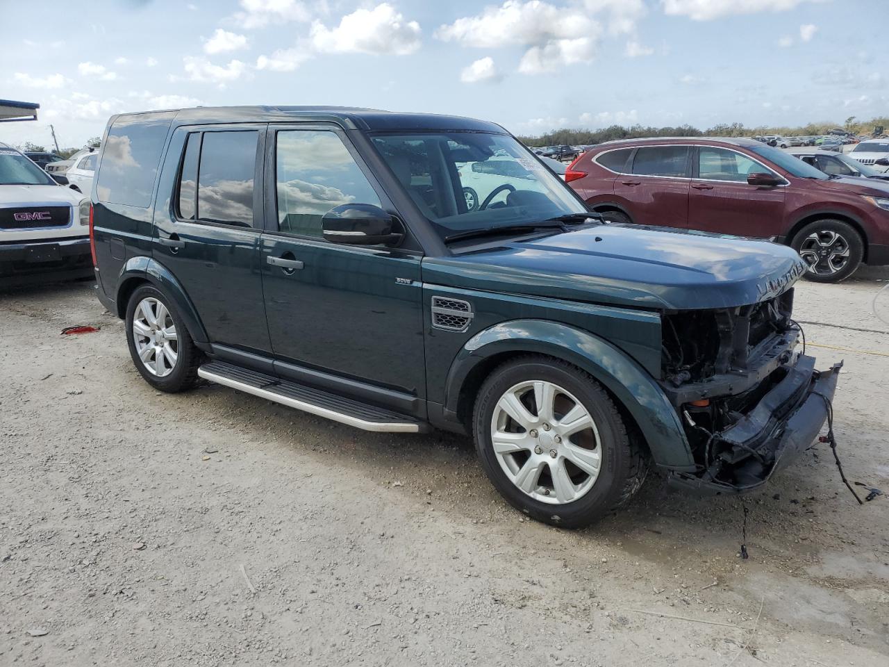 2015 Land Rover LR4 - Image 4