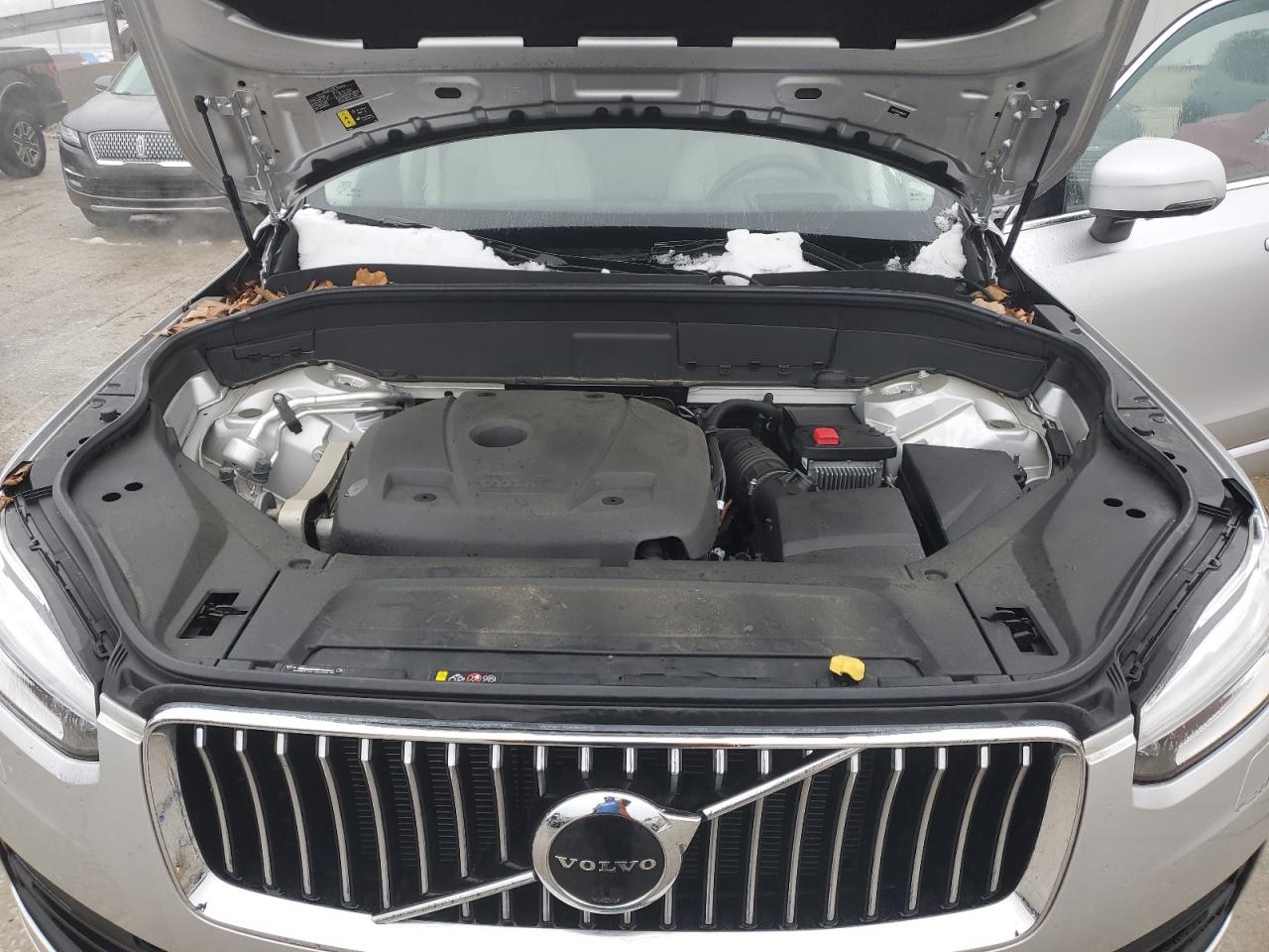 2022 Volvo XC90 - Image 12