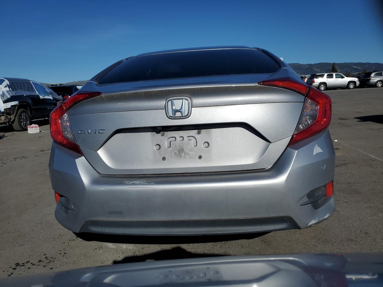 2016 Honda Civic - Image 6