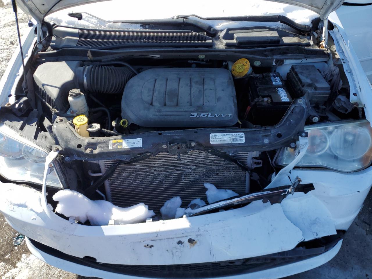 2015 Dodge Caravan - Image 12