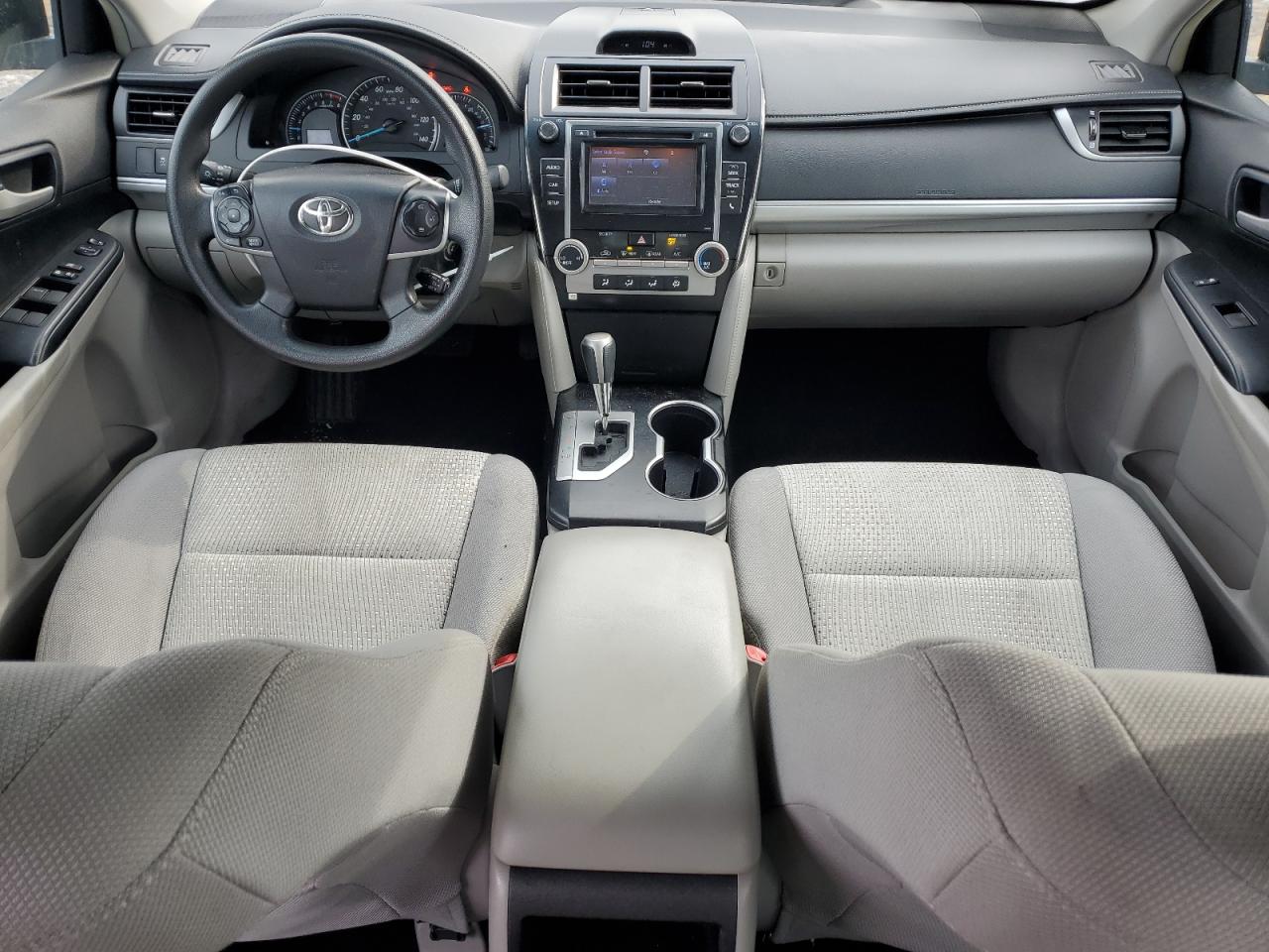 2014 Toyota Camry - Image 8
