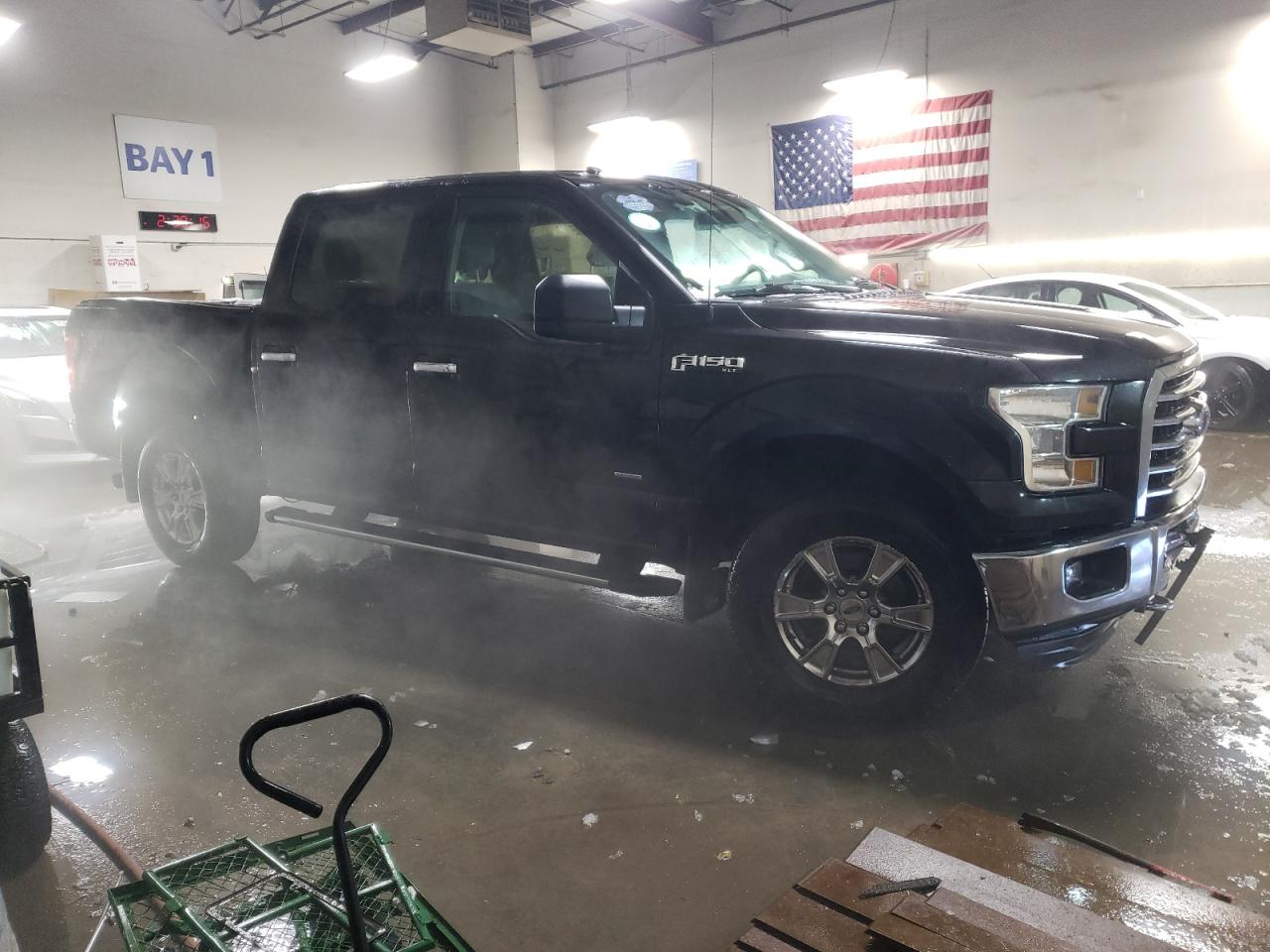 2015 Ford F-150 - Image 4