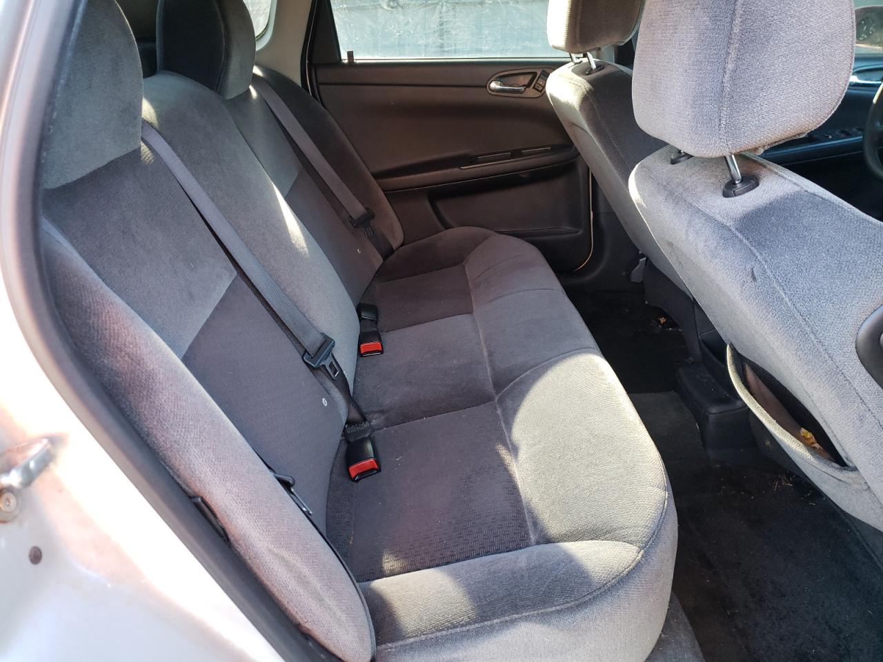 2012 Chevrolet Impala - Image 10