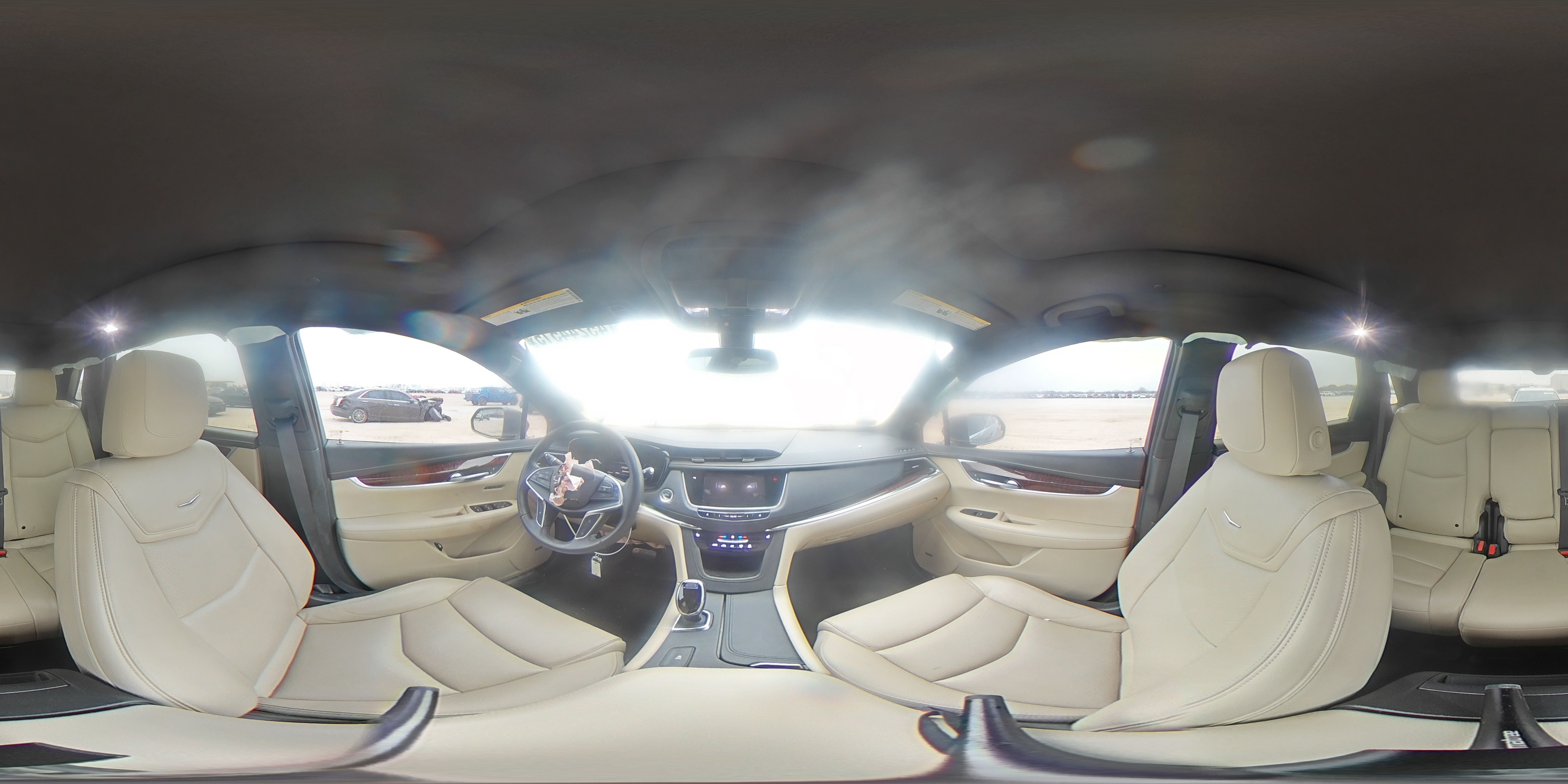 2018 Cadillac XT5 - Image 13
