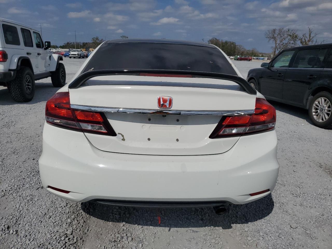 2015 Honda Civic - Image 6