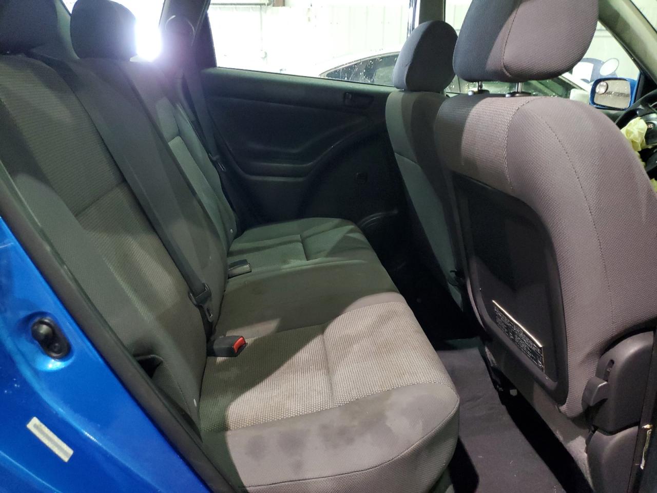 2007 Pontiac Vibe - Image 10