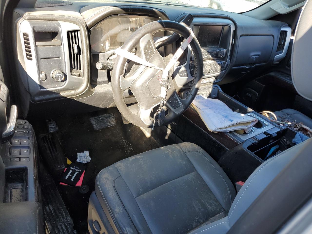 2015 GMC Sierra - Image 8
