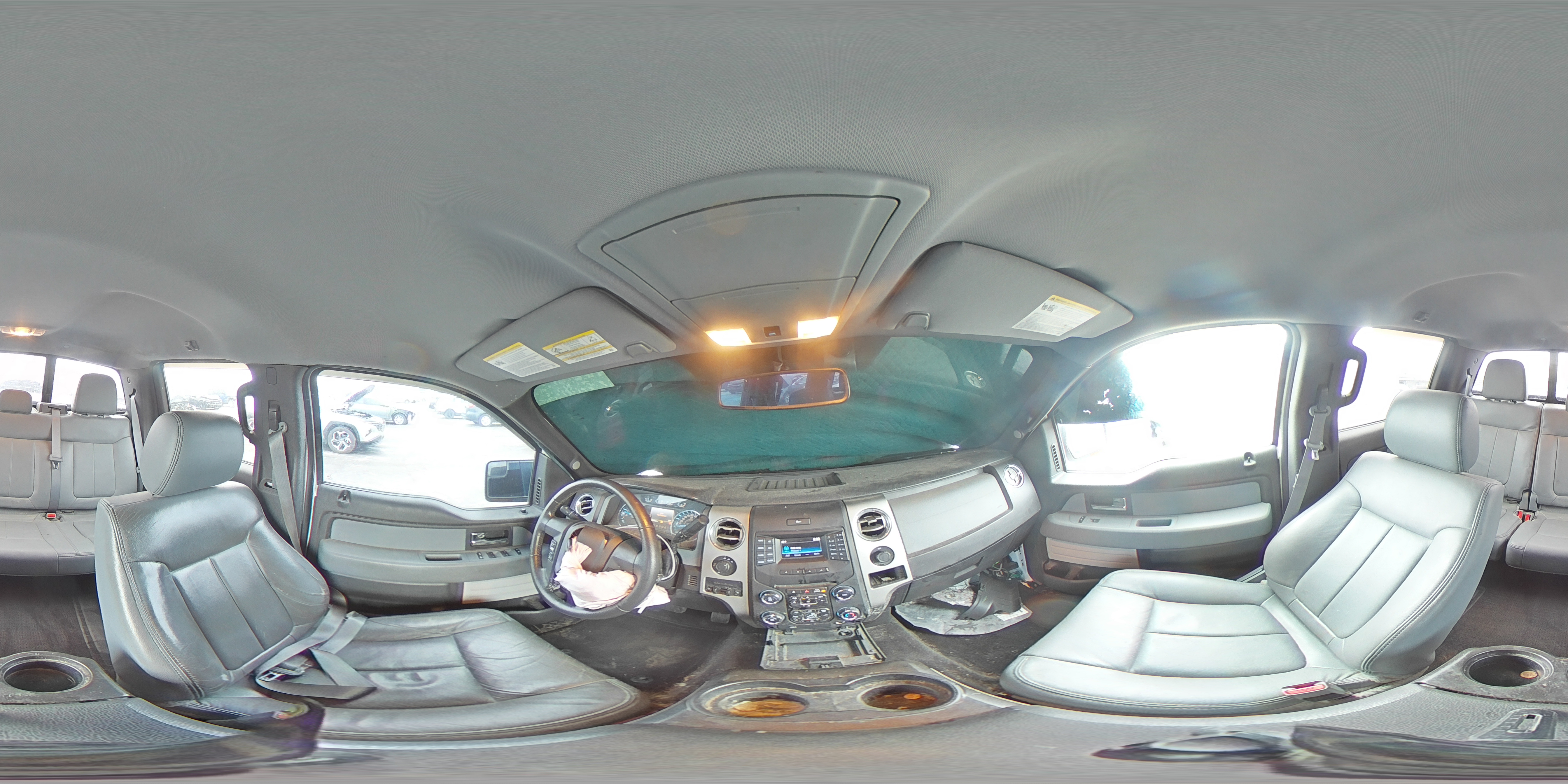 2014 Ford F-150 - Image 12