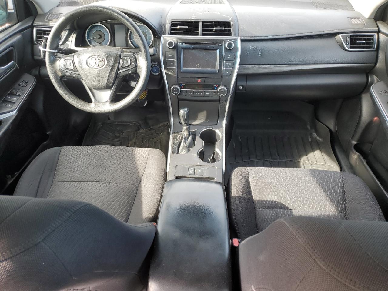 2015 Toyota Camry - Image 8