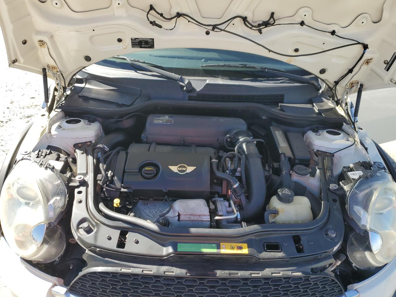 2011 MINI Cooper - Image 11