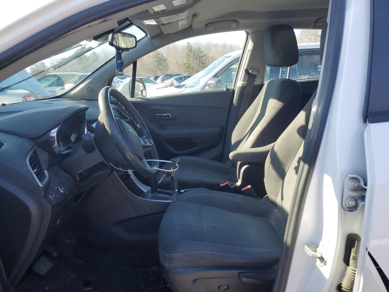 2019 Chevrolet Trax - Image 7