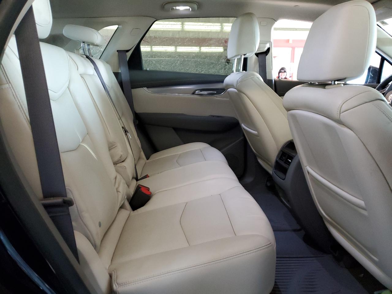 2017 Cadillac XT5 - Image 11