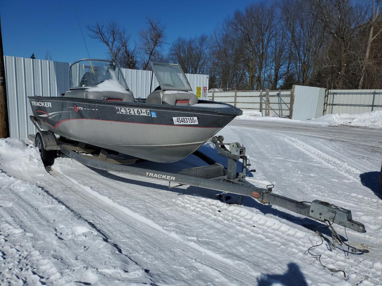 2013 Tracker Boat იყიდება Davison-ში, MI - Minor Dent/Scratches