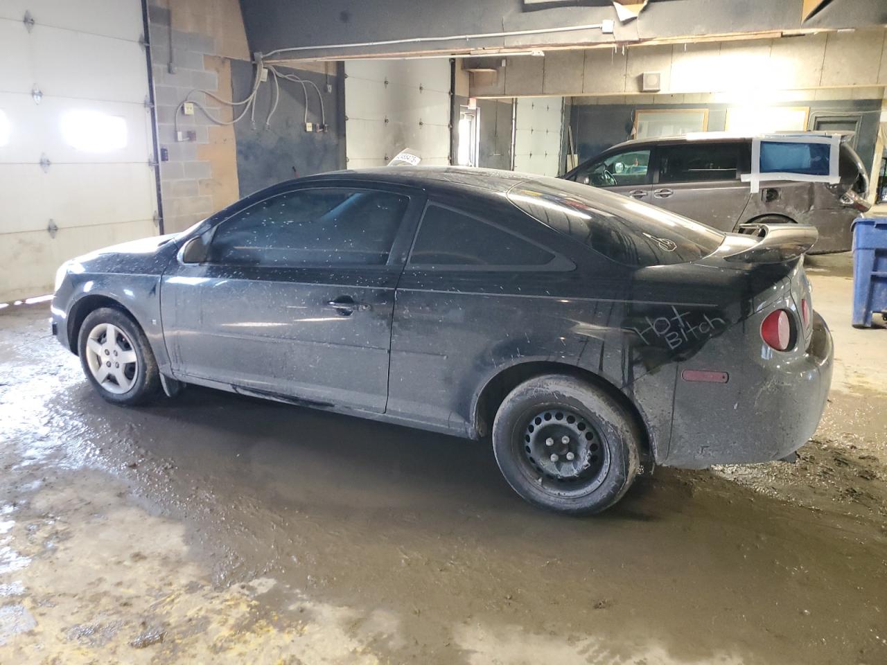 2007 Chevrolet Cobalt - Image 2
