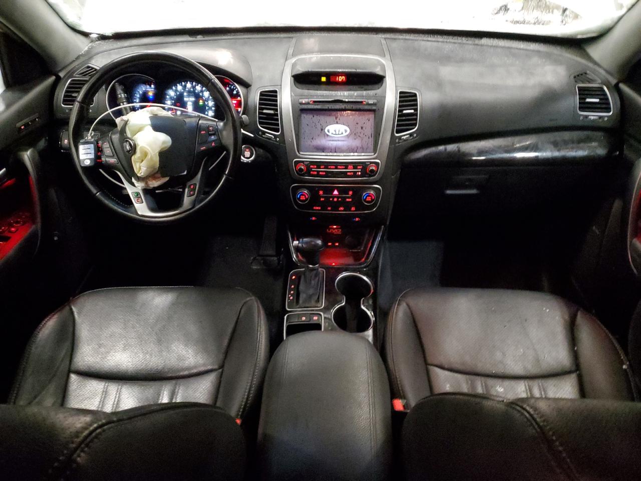 2014 Kia Sorento - Image 8