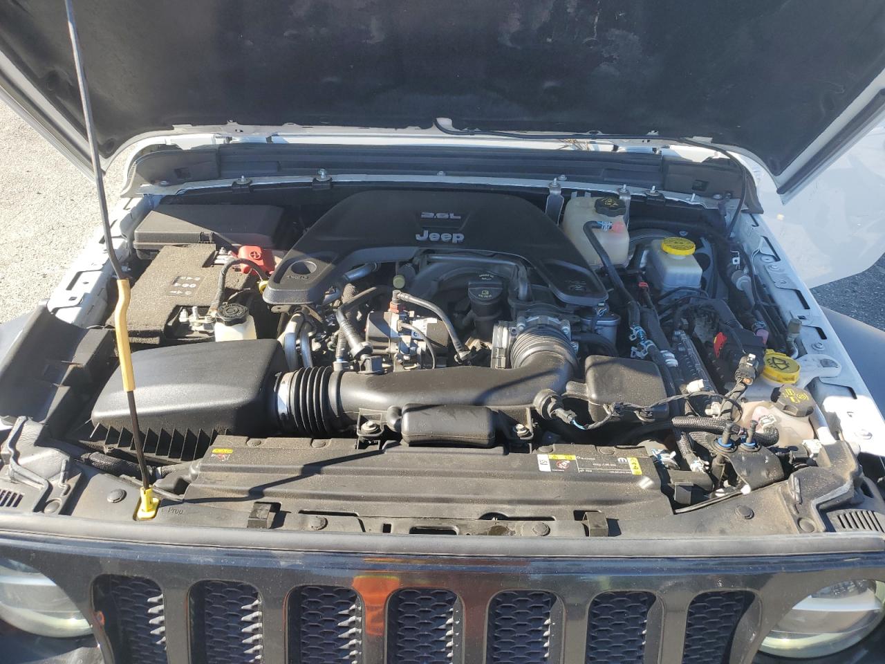 2021 Jeep Wrangler - Image 13