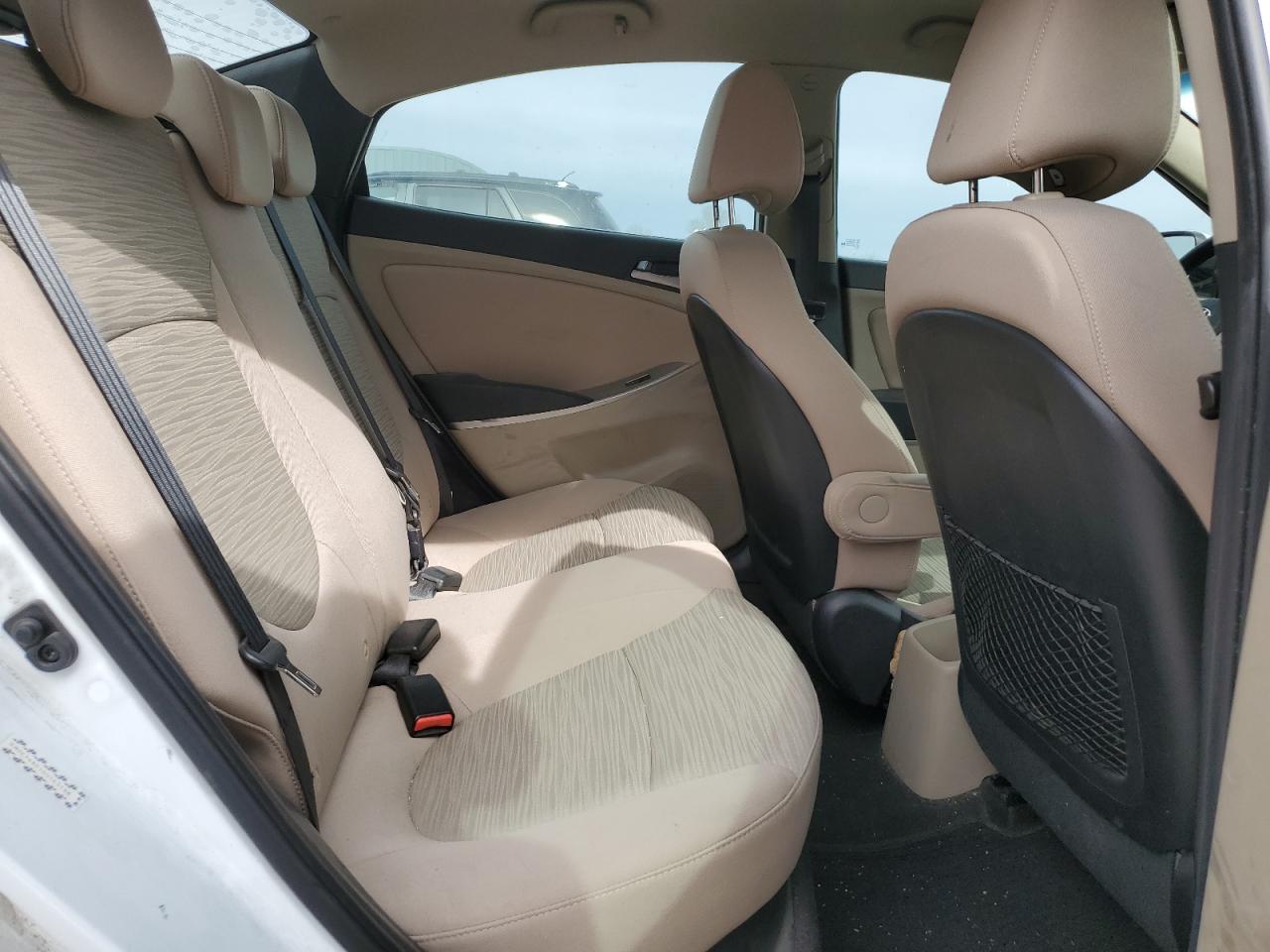2016 Hyundai Accent - Image 10