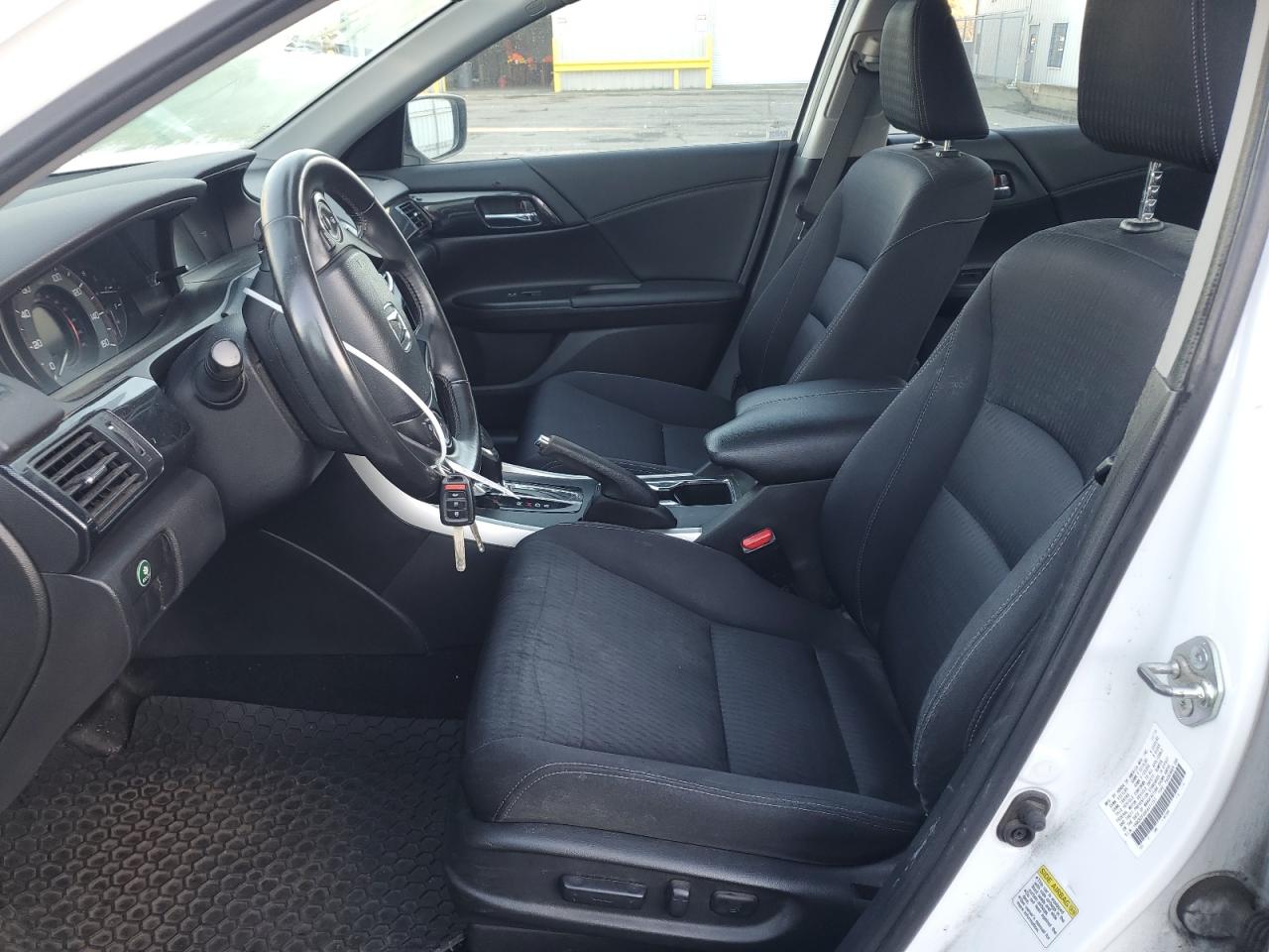 2015 Honda Accord - Image 7