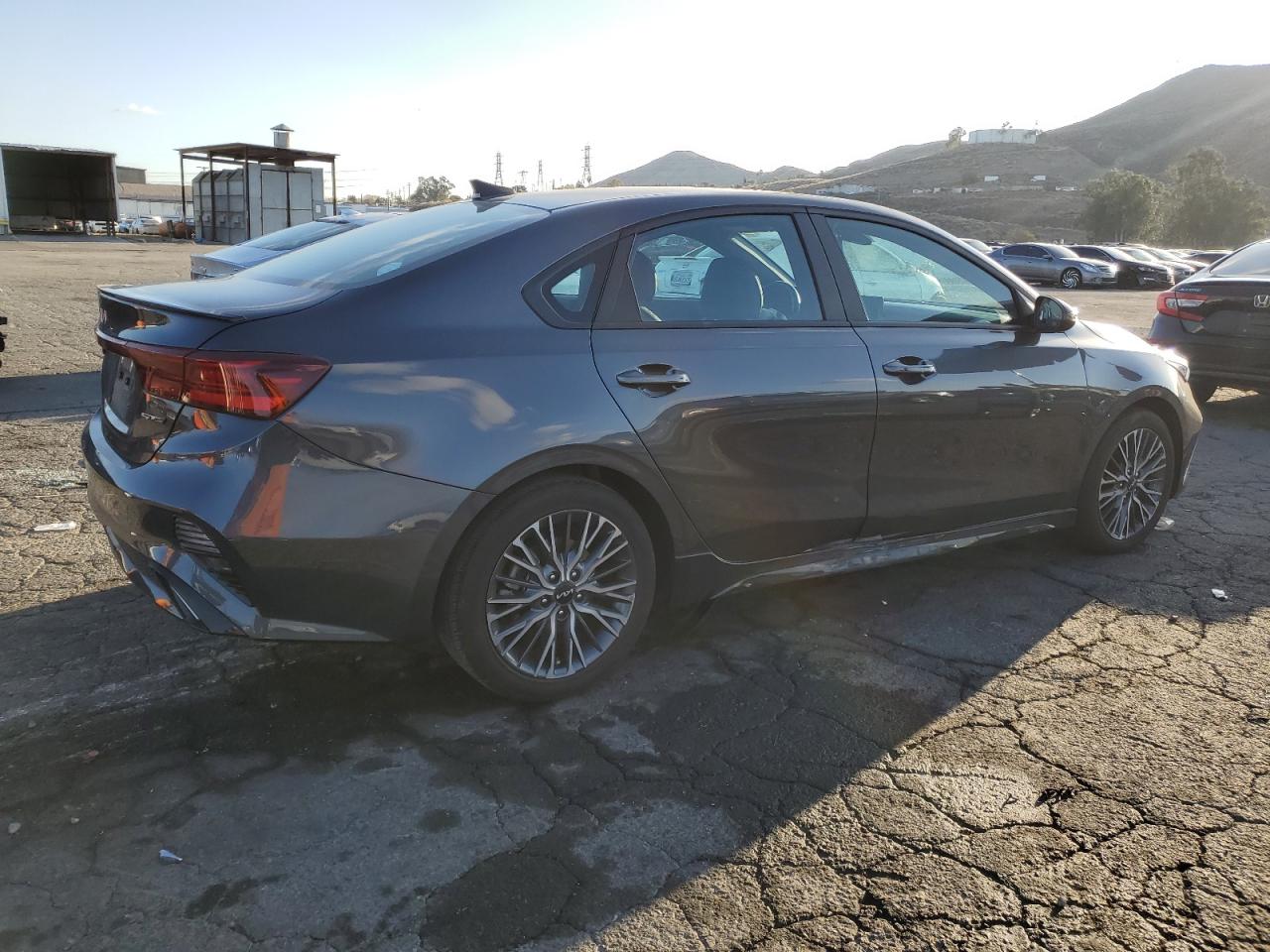 2023 Kia Forte - Image 3