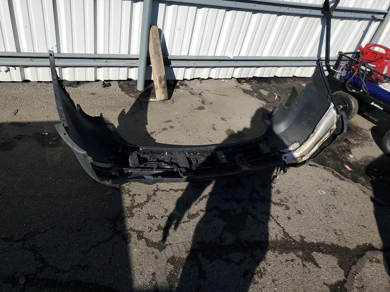 2011 Jeep Grand Cherokee - Image 13