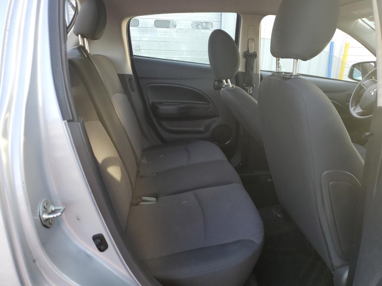 2017 Mitsubishi Mirage - Image 10