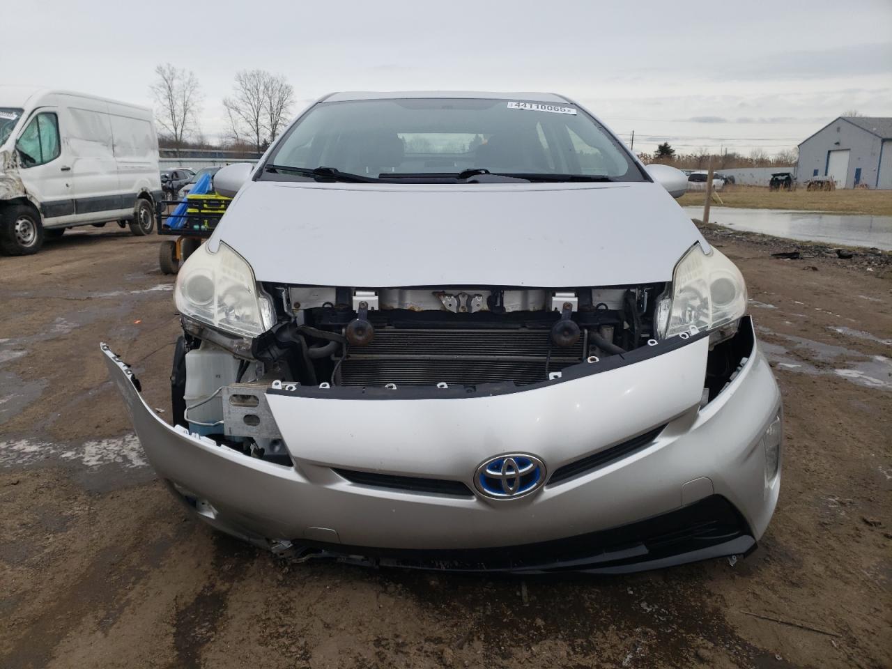 2012 Toyota Prius - Image 5