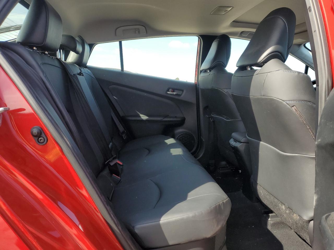 2019 Toyota Prius - Image 11