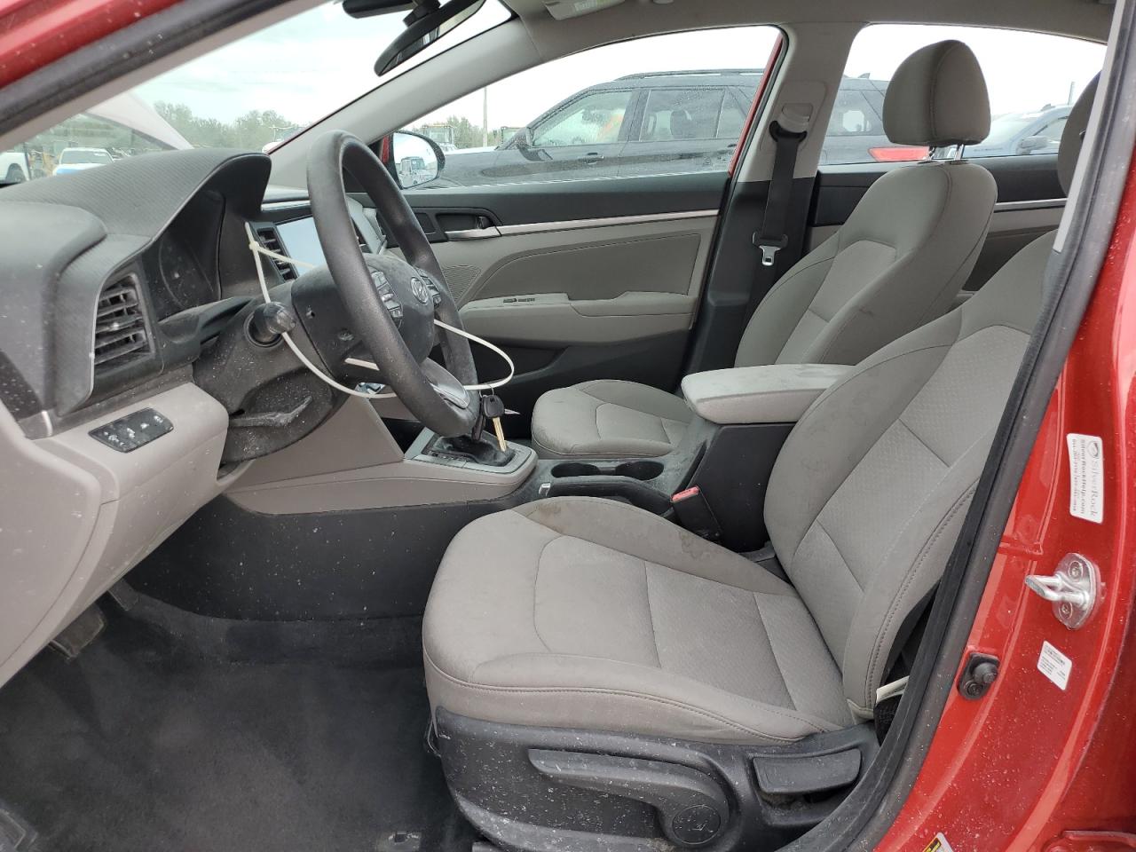 2020 Hyundai Elantra - Image 7