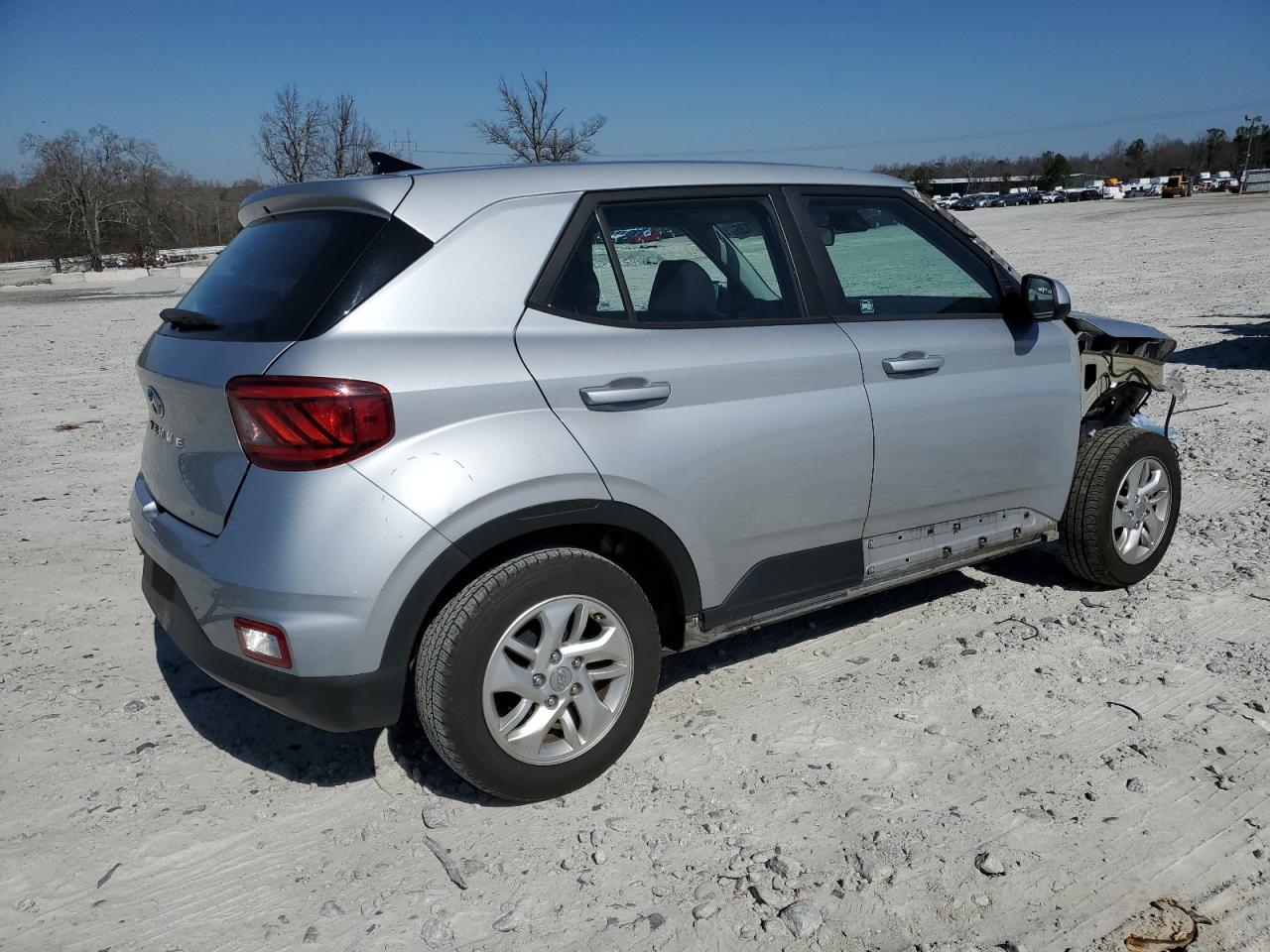 2021 Hyundai Venue - Image 3