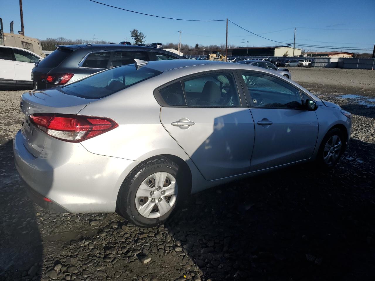 2018 Kia Forte - Image 3