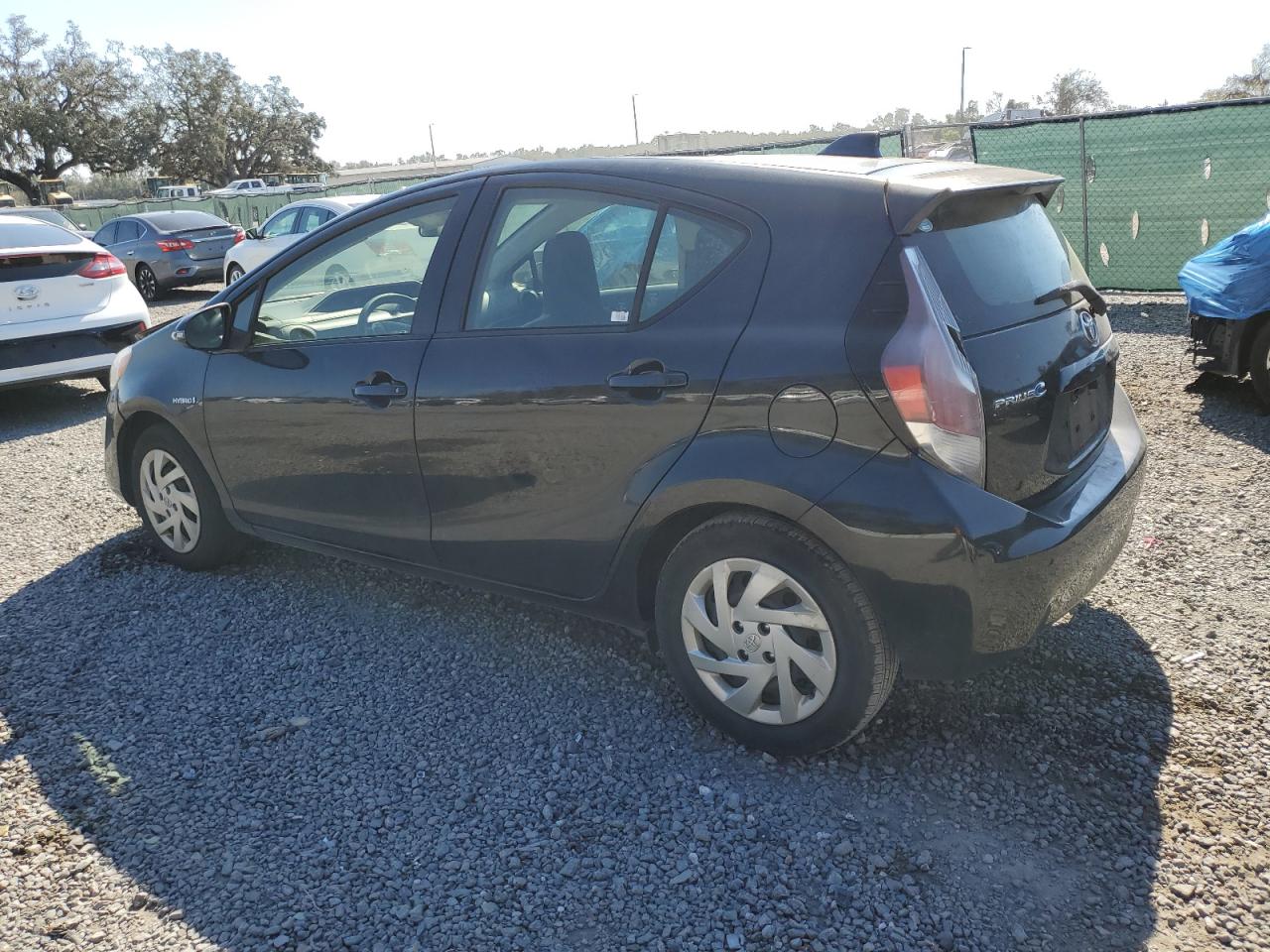 2015 Toyota Prius - Image 2