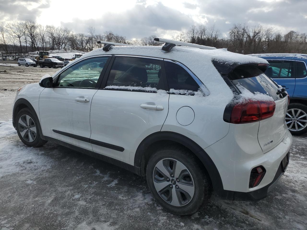 2022 Kia Niro - Image 2