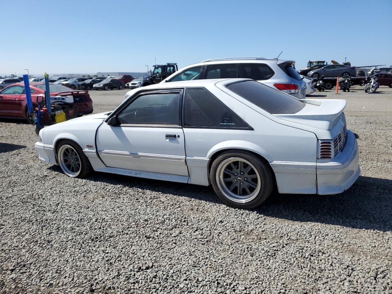 1990 Ford Mustang - Image 2
