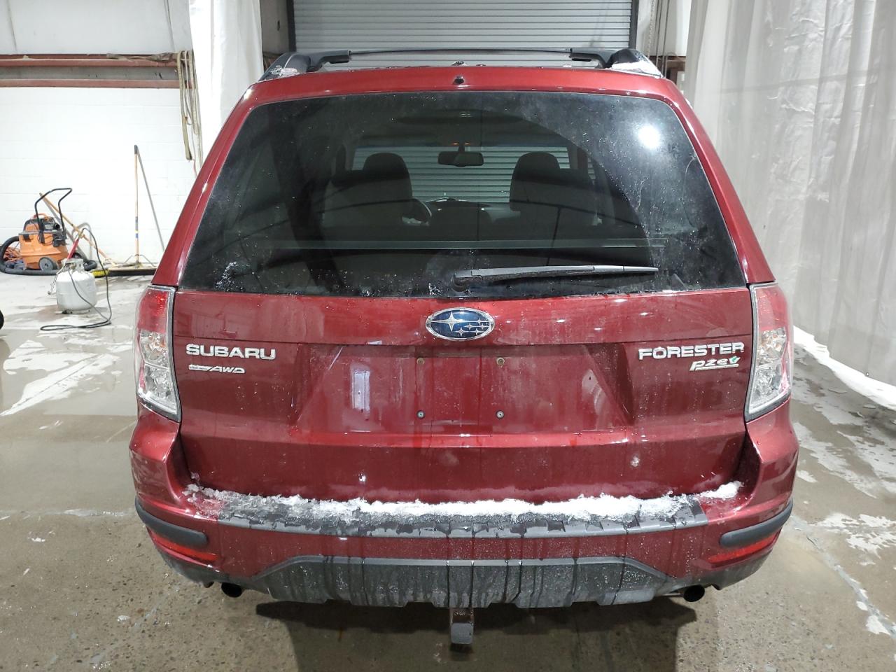 2013 Subaru Forester - Image 6